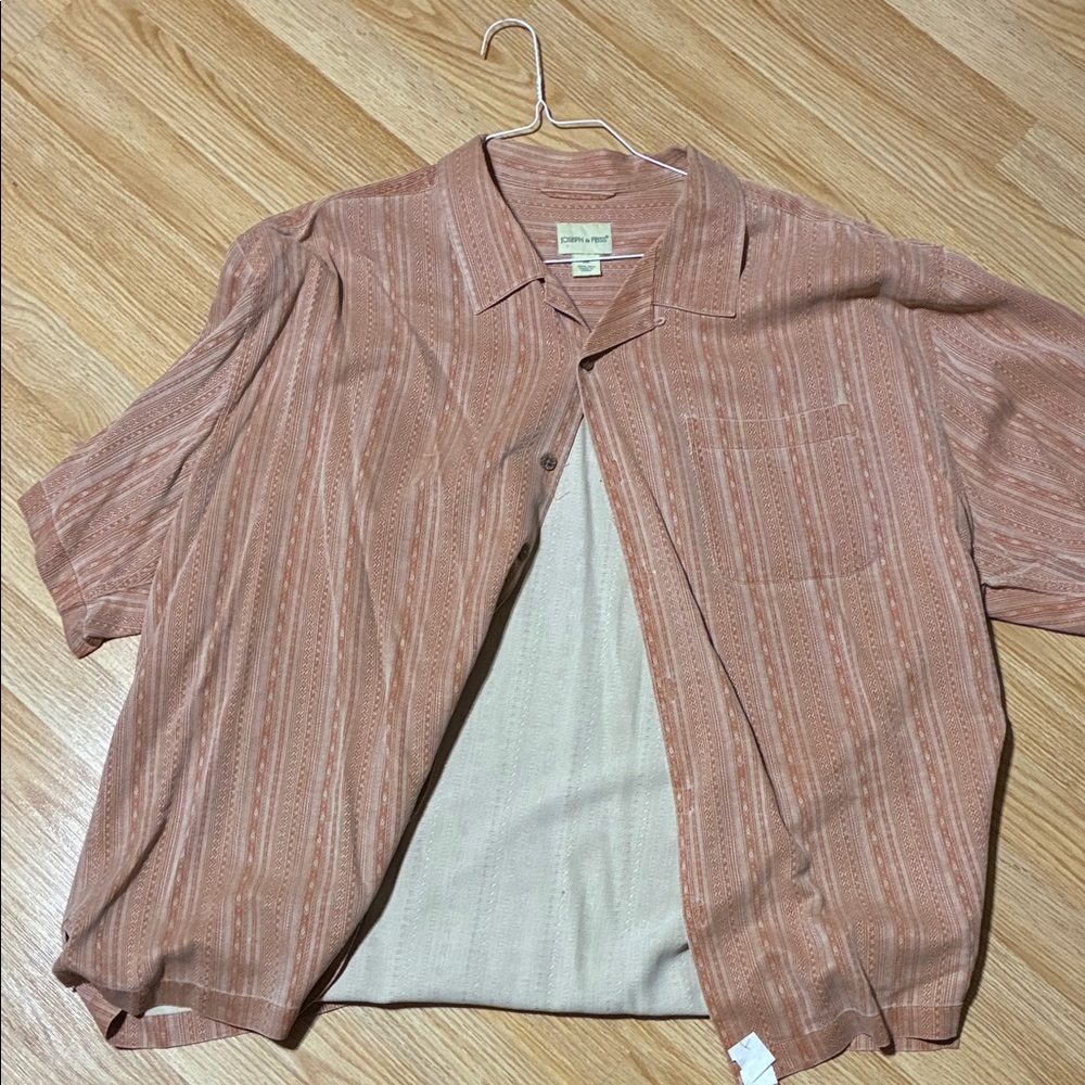 Men's Pink Striped Short Sleeve Shirt